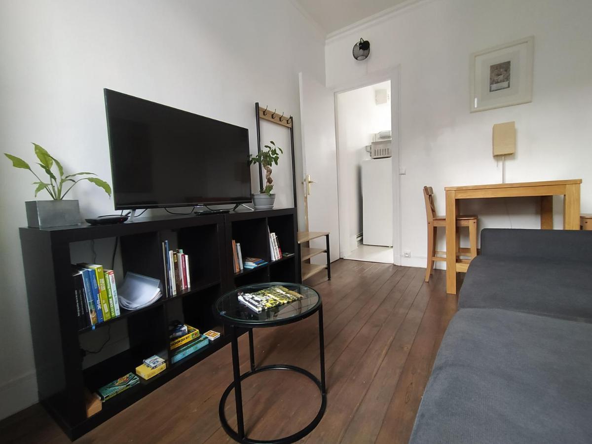 Apartamento Le Nid Normand Avec Terrasse - Stationnement Facile Et Gratuit - 5 Min Seine Deville-les-Rouen Exterior foto